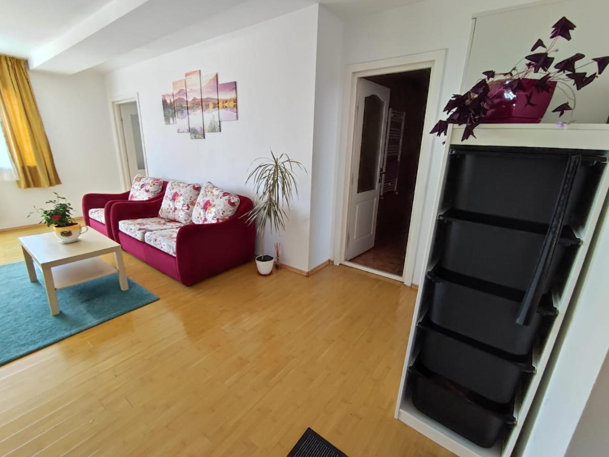 M K L Studio Alba Iulia Esterno foto