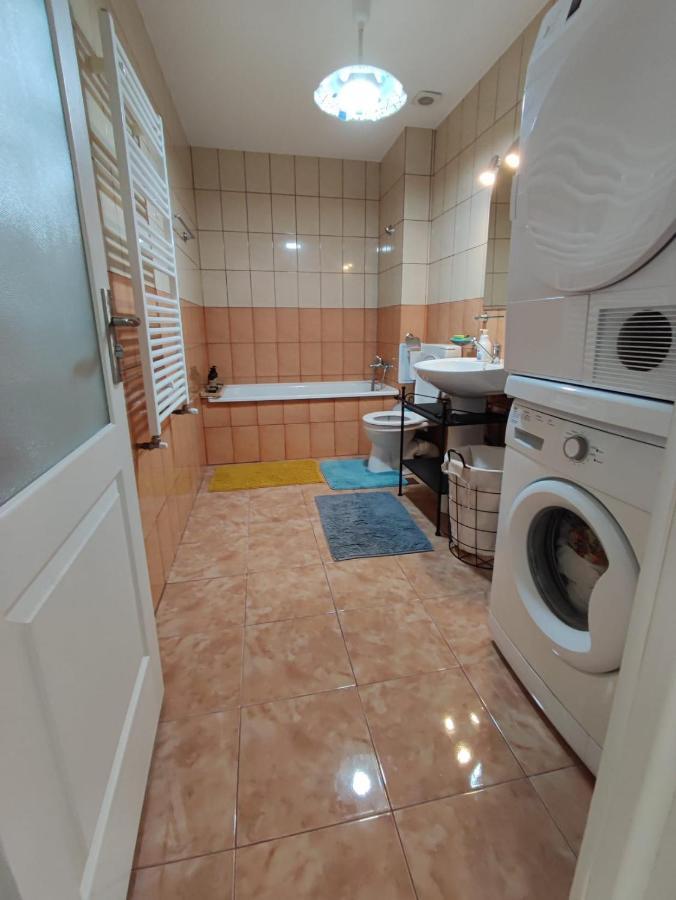 M K L Studio Alba Iulia Esterno foto
